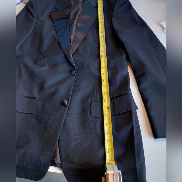 Jacket - Picture 4 of 5